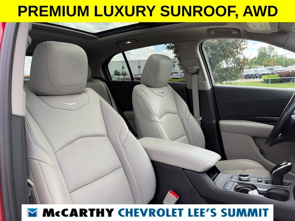 2023 Cadillac XT4 Premium Luxury