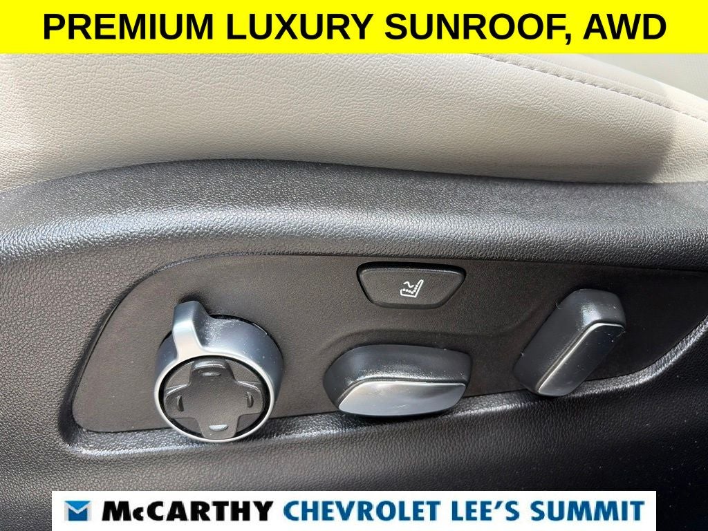 2023 Cadillac XT4 Premium Luxury