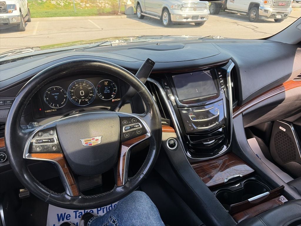 2015 Cadillac Escalade ESV Luxury