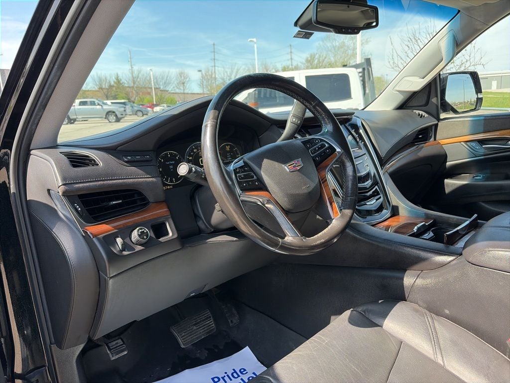 2015 Cadillac Escalade ESV Luxury