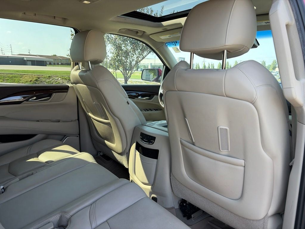 2015 Cadillac Escalade Luxury