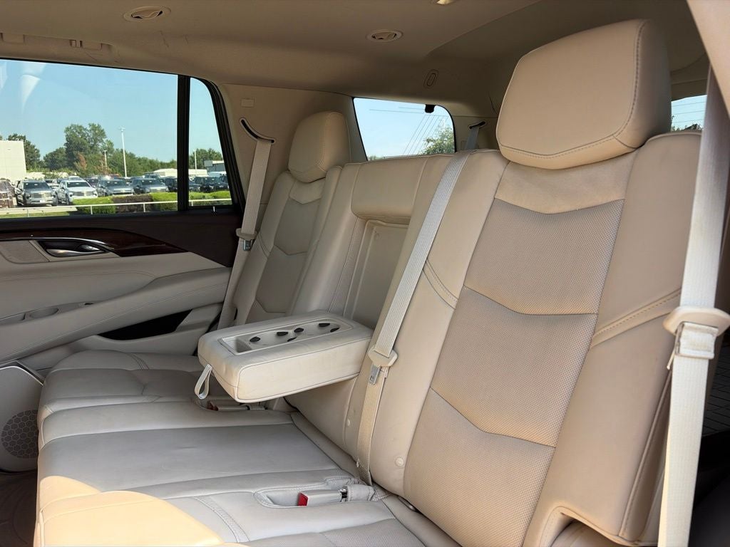 2015 Cadillac Escalade Luxury