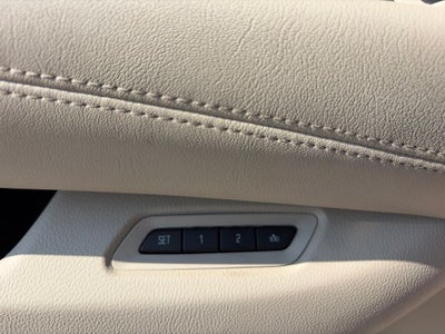 2015 Cadillac Escalade Luxury