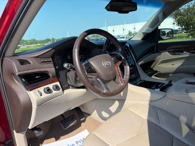 2015 Cadillac Escalade Luxury