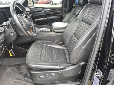 2023 Cadillac Escalade Sport Platinum