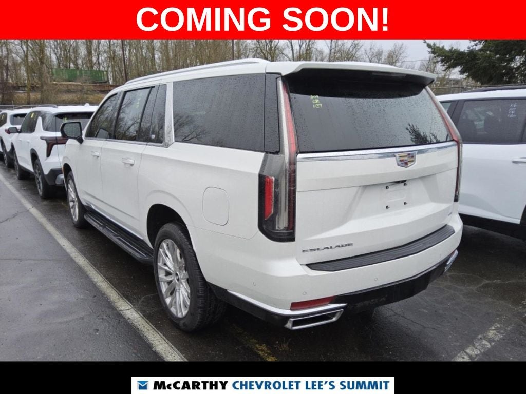 2022 Cadillac Escalade ESV Premium