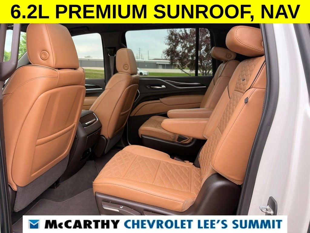 2022 Cadillac Escalade ESV Premium