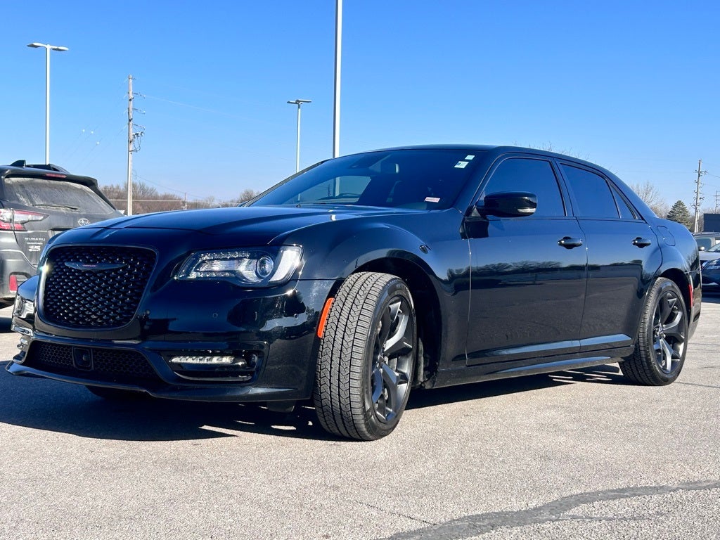 2023 Chrysler 300 S