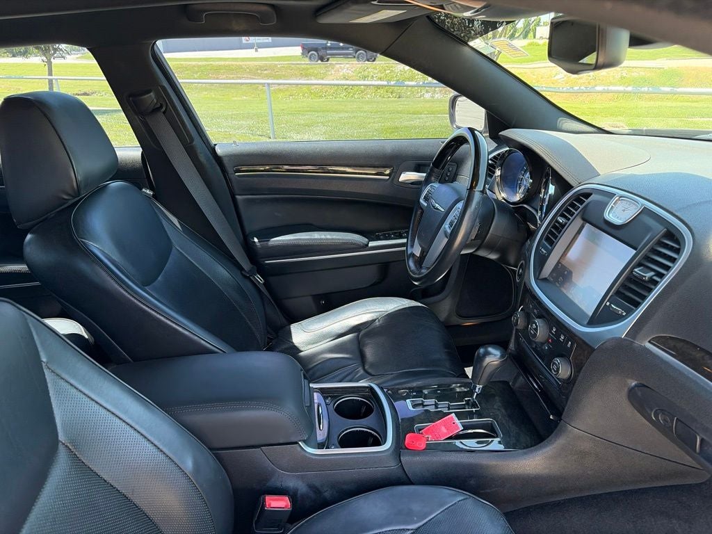 2014 Chrysler 300 C