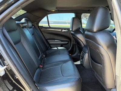 2014 Chrysler 300 C