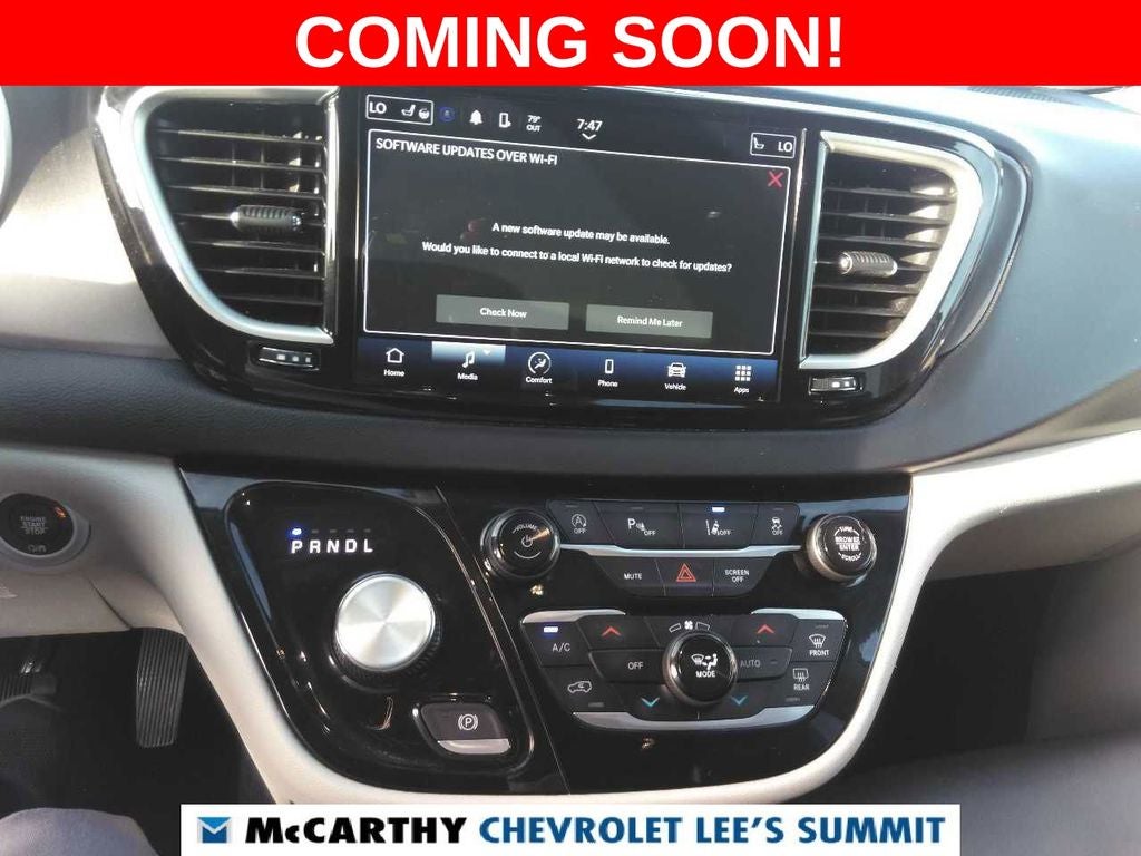 2023 Chrysler Pacifica Touring L