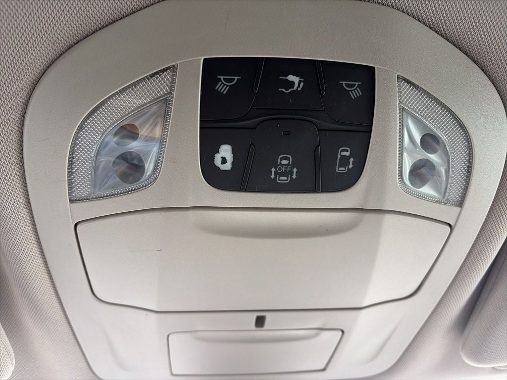 2017 Chrysler Pacifica Touring L