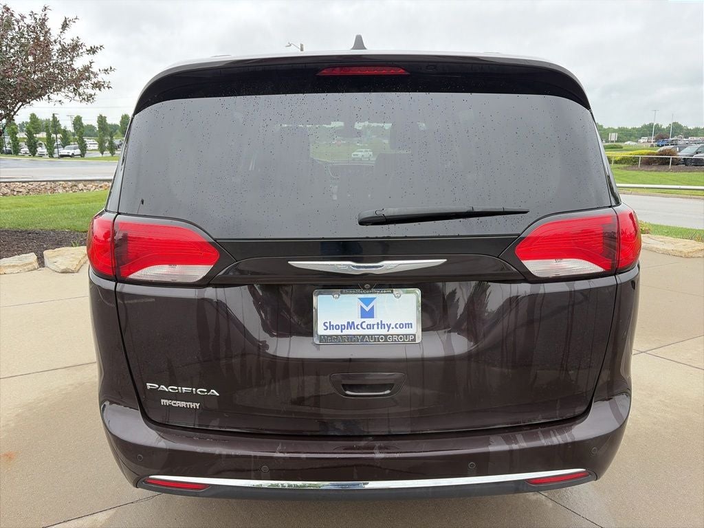 2017 Chrysler Pacifica Touring L