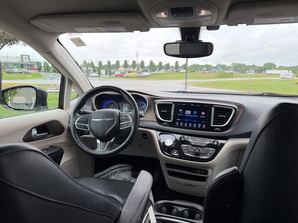2017 Chrysler Pacifica Touring L