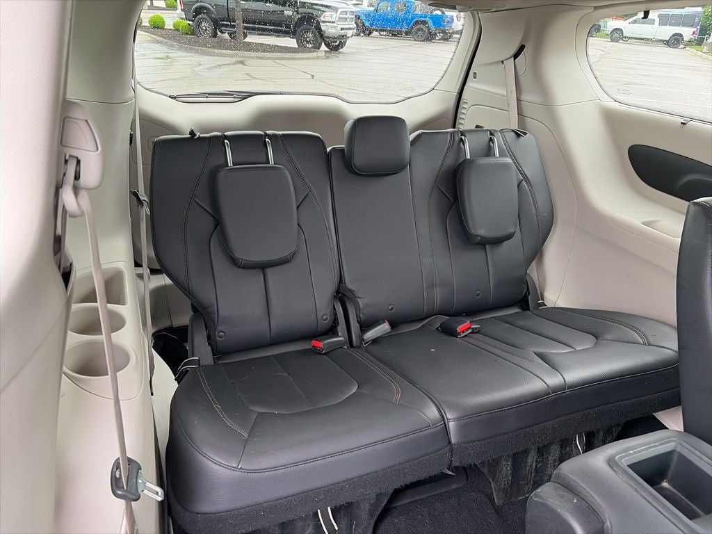 2017 Chrysler Pacifica Touring L