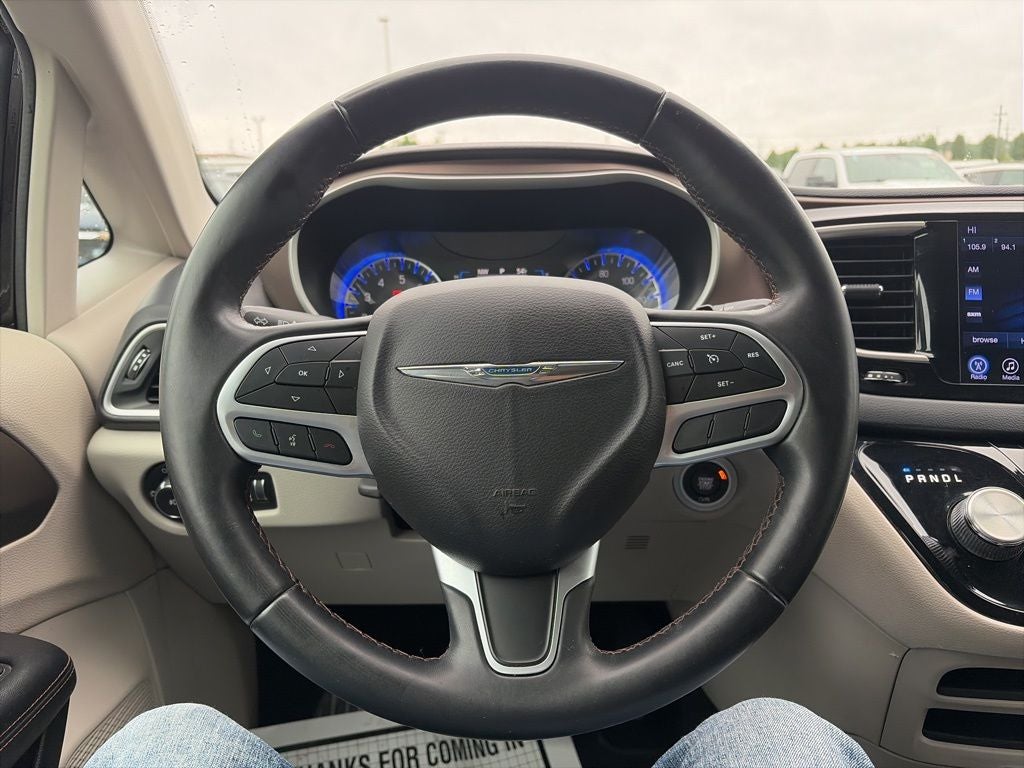 2017 Chrysler Pacifica Touring L
