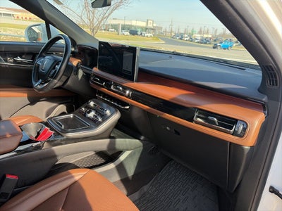 2021 Lincoln Nautilus Reserve