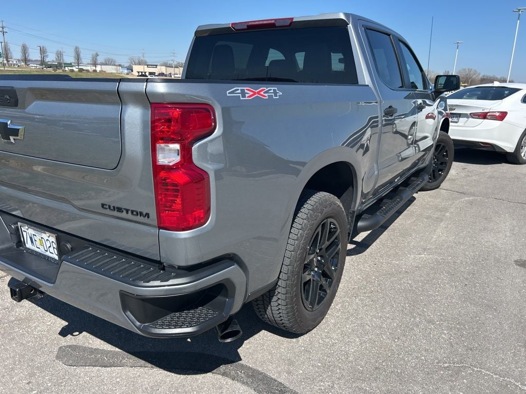 2025 Chevrolet Silverado 1500 Custom