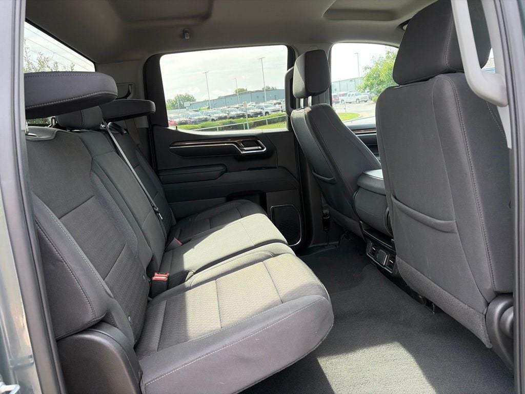 2025 Chevrolet Silverado 1500 LT LT1