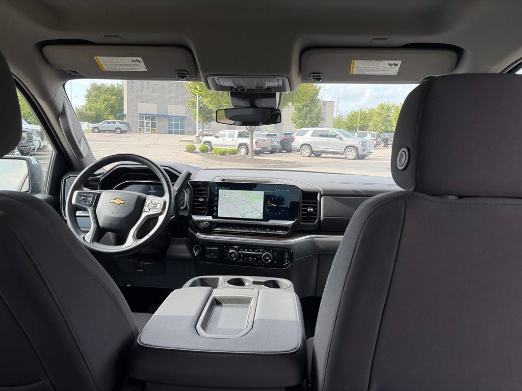 2025 Chevrolet Silverado 1500 LT LT1
