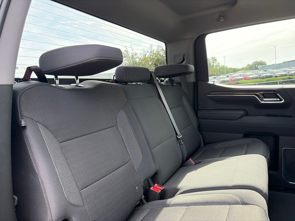 2025 Chevrolet Silverado 1500 LT LT1