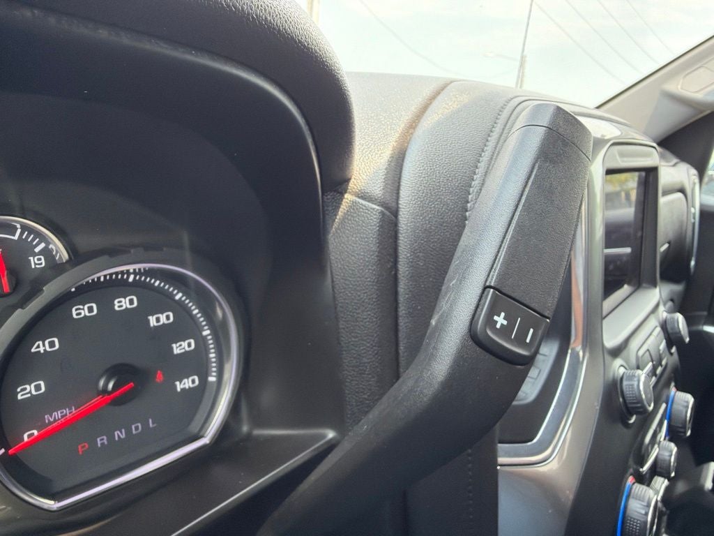 2020 Chevrolet Silverado 1500 LT - Photo 11