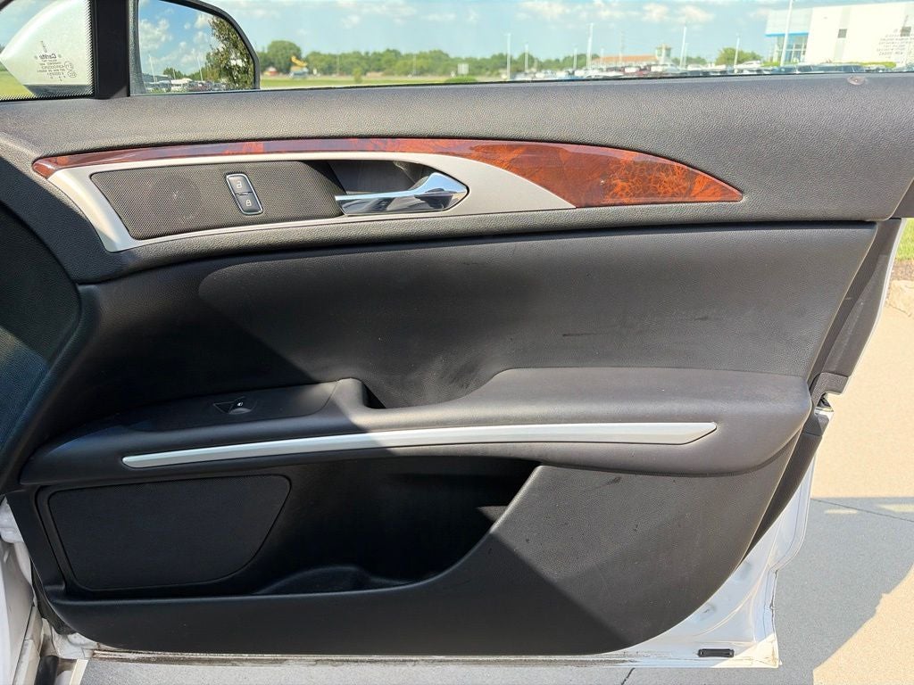 2015 Lincoln MKZ Base
