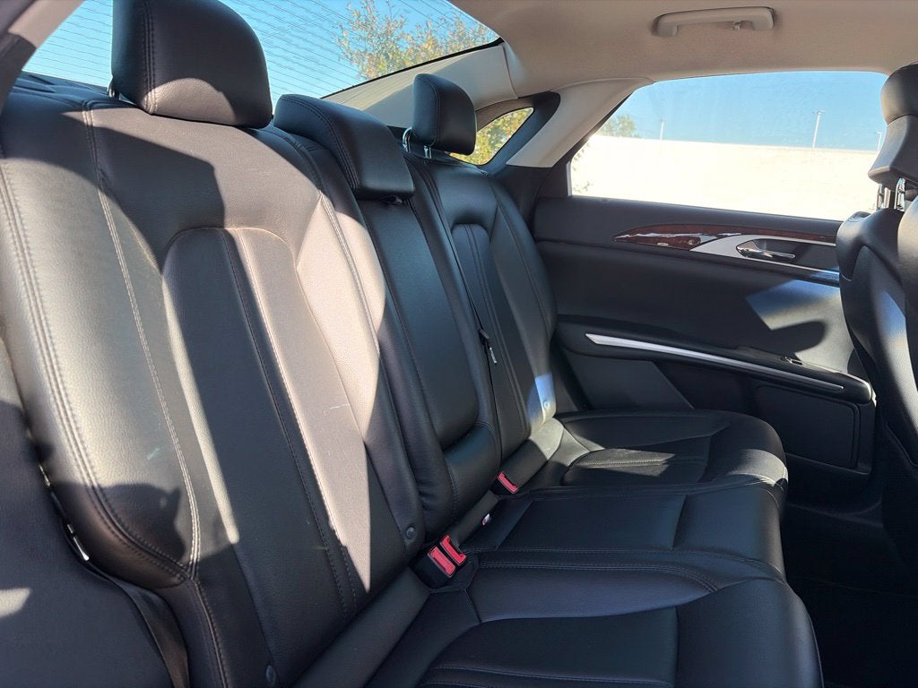 2016 Lincoln MKZ Hybrid Base