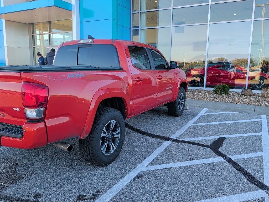 2017 Toyota Tacoma TRD Sport