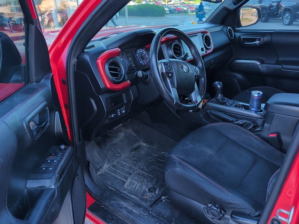 2017 Toyota Tacoma TRD Sport