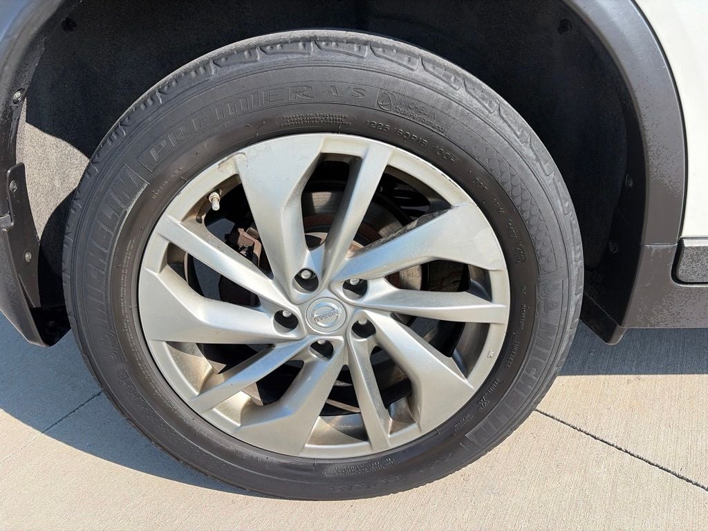 2015 Nissan Rogue SL