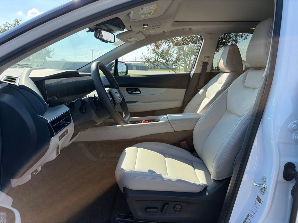 2025 Nissan Murano SL