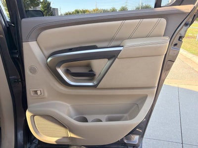 2015 Nissan Armada Platinum