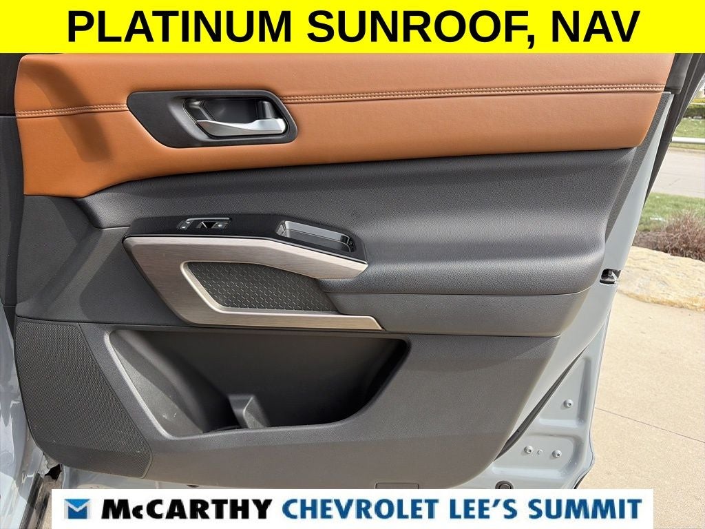 2023 Nissan Pathfinder Platinum