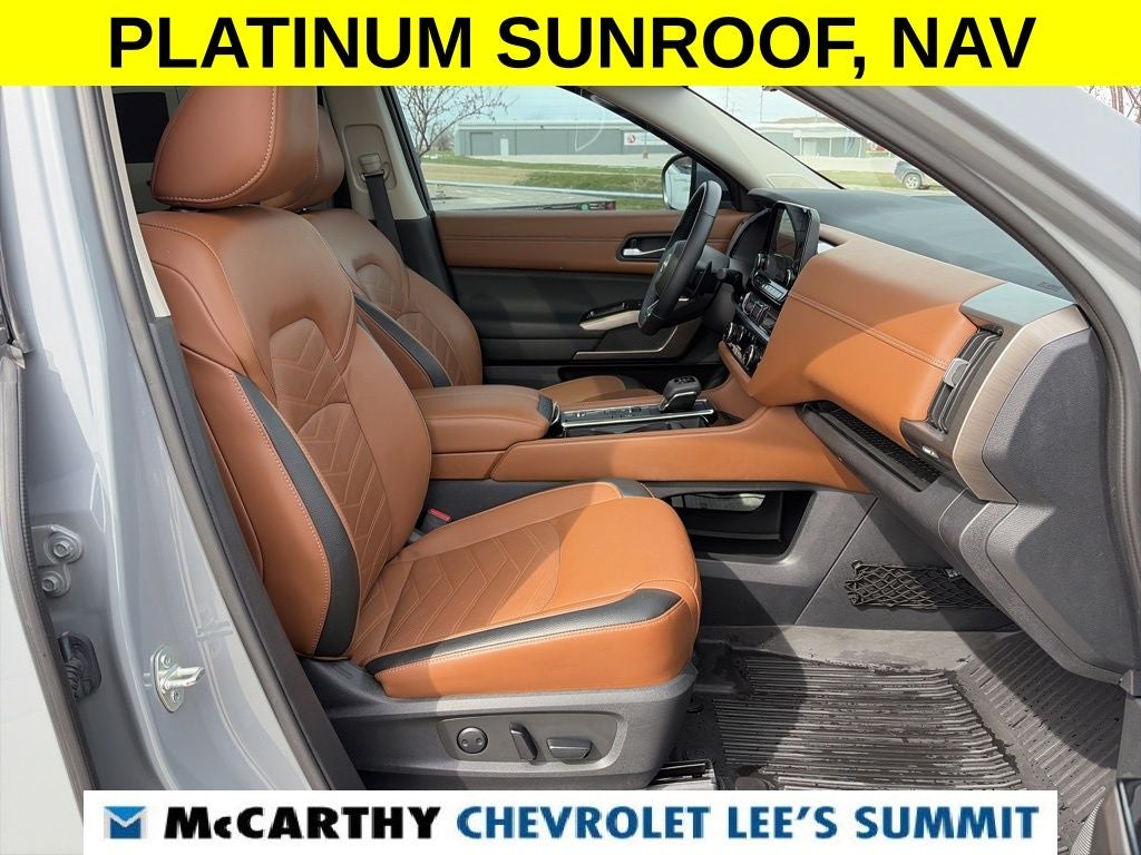 2023 Nissan Pathfinder Platinum