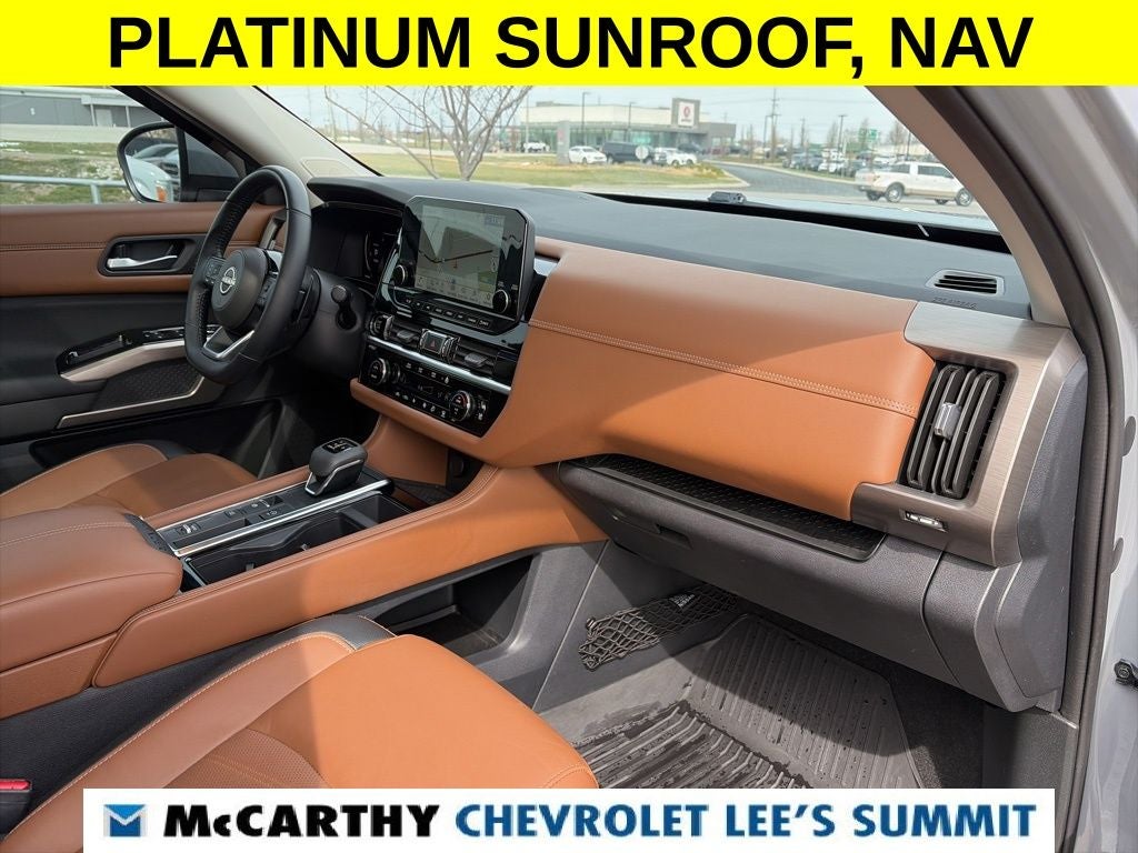 2023 Nissan Pathfinder Platinum