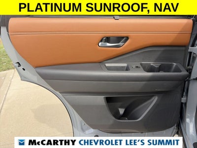 2023 Nissan Pathfinder Platinum