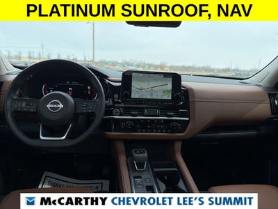 2023 Nissan Pathfinder Platinum