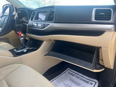 2014 Toyota Highlander LE Plus V6