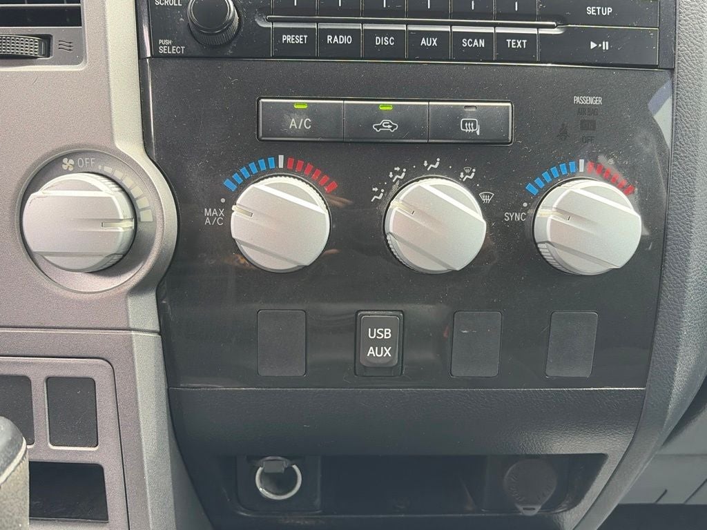 2013 Toyota Tundra Grade 4.6L V8