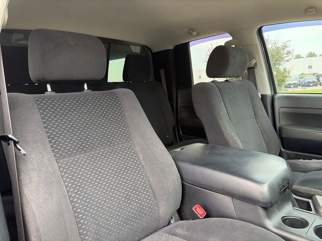 2013 Toyota Tundra Grade 4.6L V8