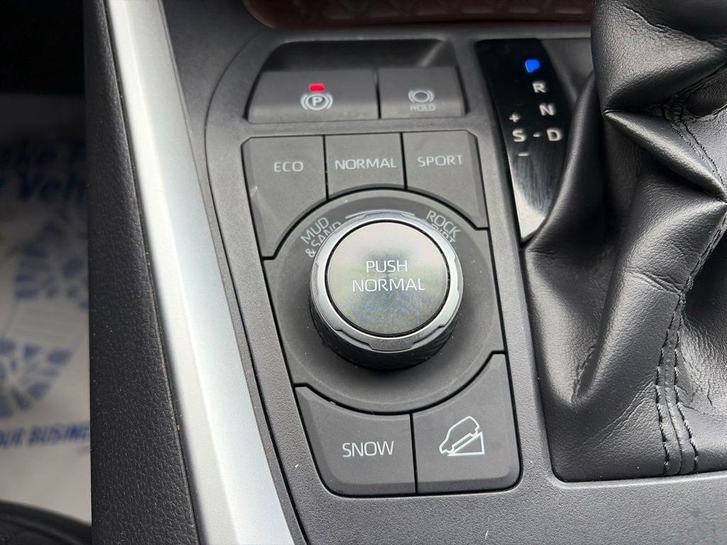 2020 Toyota RAV4 Limited