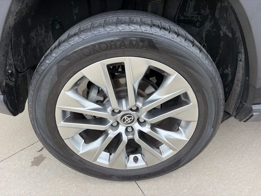 2020 Toyota RAV4 Limited