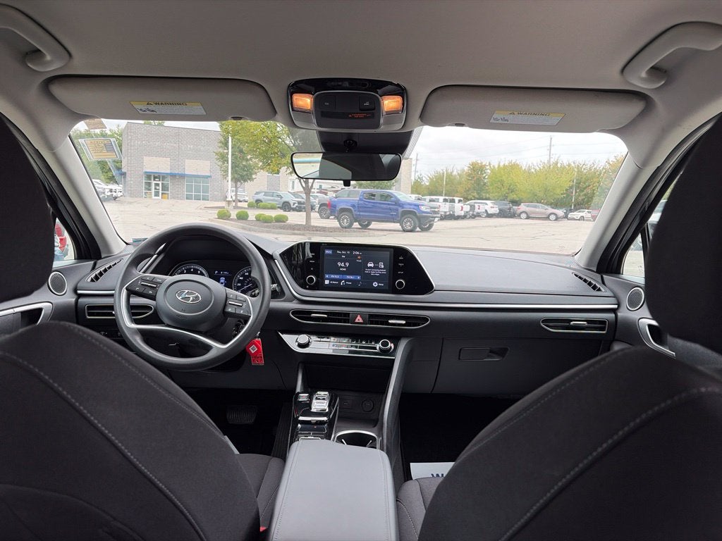 2023 Hyundai SONATA SE