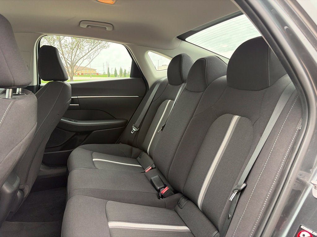 2023 Hyundai SONATA SE