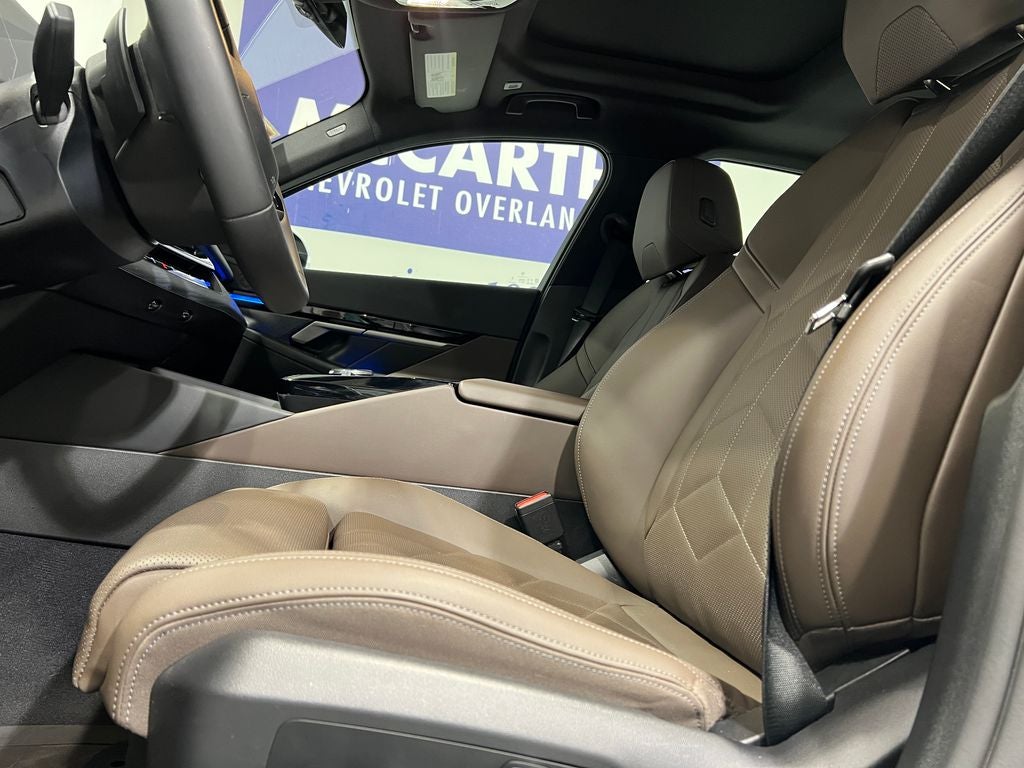 2025 BMW 5 Series 530i xDrive