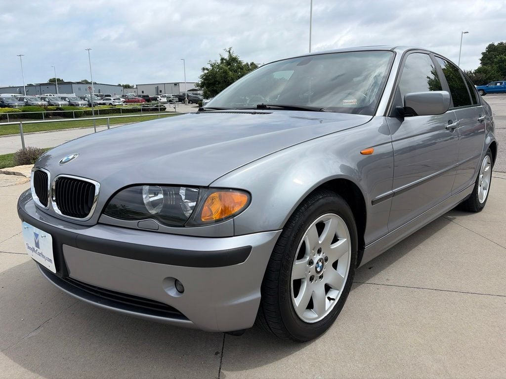 2004 BMW 3 Series 325i