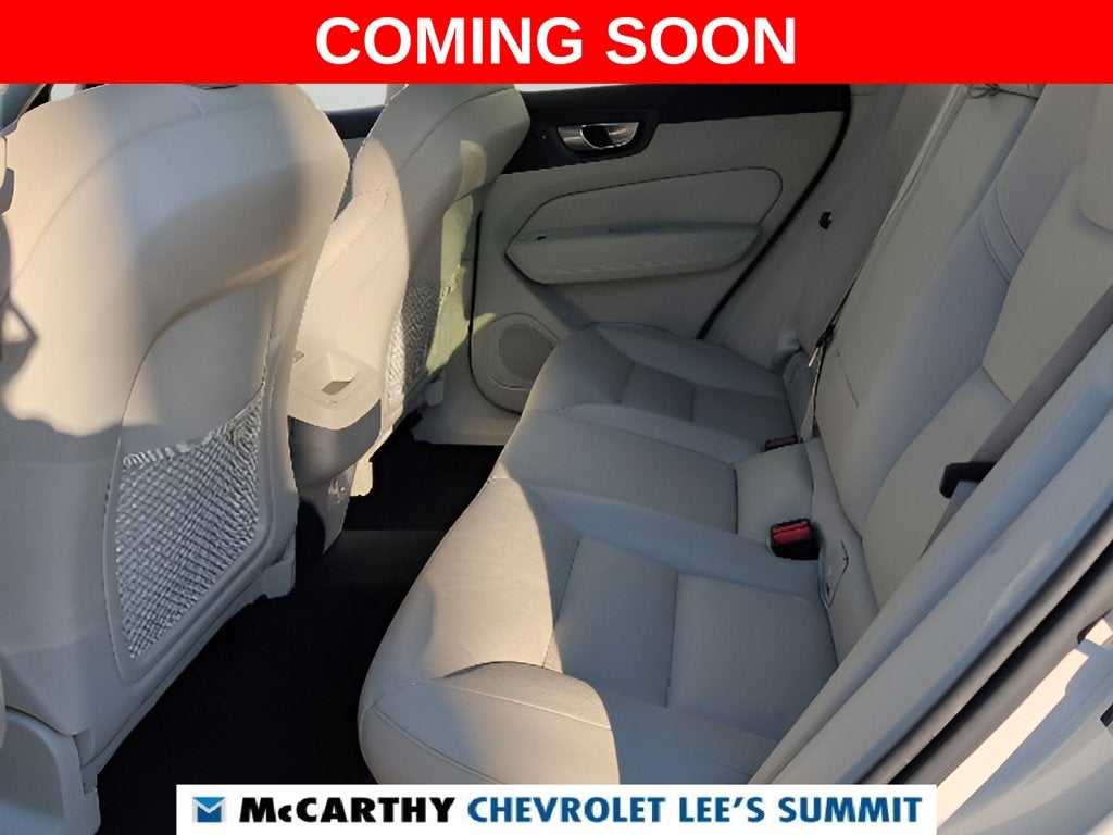 2024 Volvo XC60 B5 Plus Dark Theme