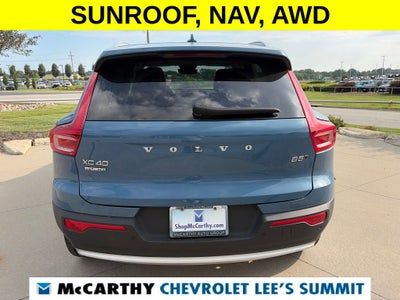 2025 Volvo XC40 B5 Plus Bright Theme
