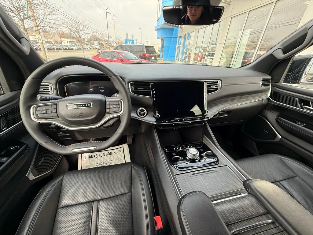 2023 Jeep Wagoneer Series III